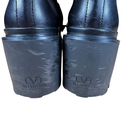 Valentino Garavani Roman Stud Black Ankle Lug Sole Combat Boots Size EU 37.5 - Picture 5 of 14